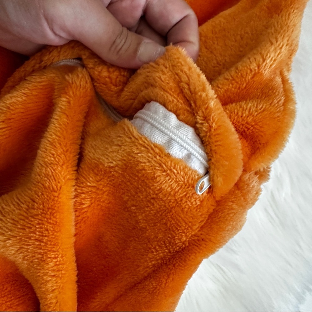 Kids Charmander Onesie Outfit - Picture 4 of 6